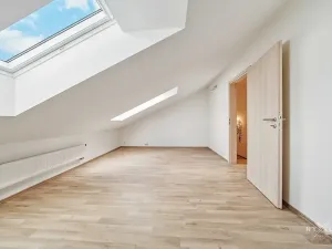 Prodej rodinného domu, Praha - Písnice, Kváskovická, 153 m2