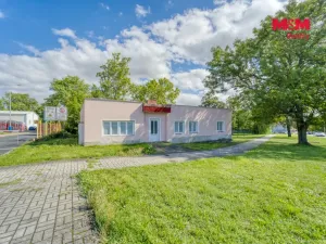 Prodej obchodního prostoru, Dubí, 202 m2