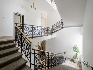 Pronájem kanceláře, Praha - Vinohrady, Italská, 255 m2
