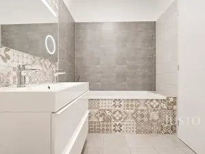 Prodej bytu 4+kk, Písek, Burketova, 108 m2