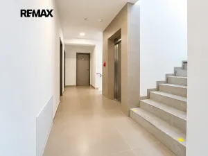 Pronájem bytu 1+kk, Kolín, 5. května, 53 m2