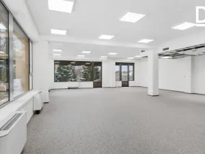Pronájem kanceláře, Liberec - Liberec II-Nové Město, Chrastavská, 277 m2