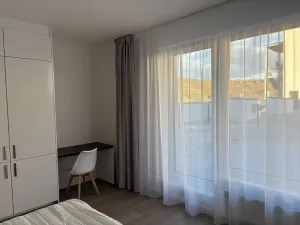 Pronájem bytu 3+kk, Praha - Vysočany, Hindlova, 72 m2