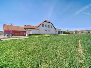 Prodej rodinného domu, Krokočín, 300 m2