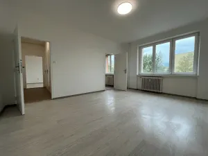 Pronájem bytu 2+1, Třinec, Dukelská, 50 m2