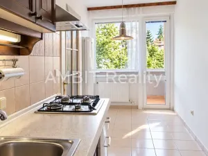 Pronájem bytu 3+1, Praha - Dejvice, Evropská, 86 m2