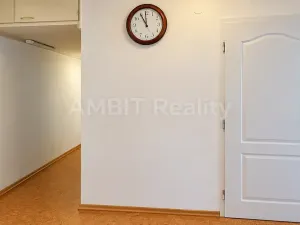 Pronájem bytu 3+1, Praha - Dejvice, Evropská, 86 m2