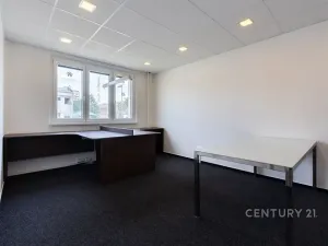 Prodej kanceláře, Most, Obránců míru, 68 m2