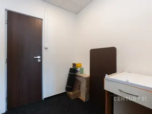 Prodej kanceláře, Most, Obránců míru, 68 m2