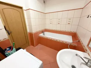 Prodej bytu 3+kk, Pardubice, Jozefa Gabčíka, 77 m2