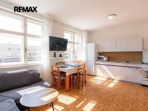 Prodej ubytování, Veselí nad Moravou, Národních mučedníků, 190 m2