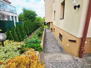 Prodej činžovního domu, Praha - Řepy, Doubravínova, 330 m2