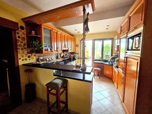 Prodej činžovního domu, Praha - Řepy, Doubravínova, 330 m2