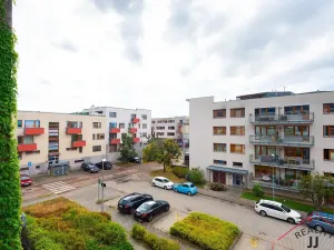 Prodej bytu 2+kk, Praha - Zbraslav, Neumannova, 42 m2