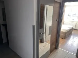 Prodej bytu 2+1, Karlovy Vary, Kpt. Nálepky, 65 m2