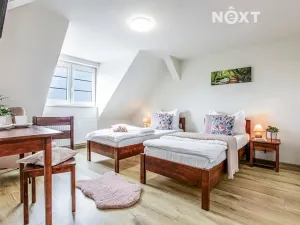 Prodej ubytování, Hluboká nad Vltavou, nám. Čsl. armády, 533 m2