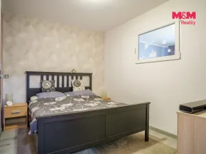 Pronájem bytu 2+1, Klášterec nad Ohří - Miřetice u Klášterce nad Ohří, 17. listopadu, 60 m2
