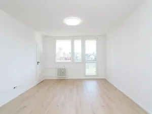Prodej bytu 3+1, Praha - Záběhlice, Holčovická, 70 m2