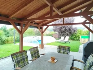 Prodej rodinného domu, Krhanice, 211 m2