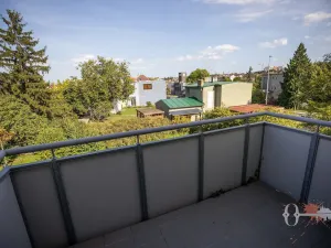 Prodej bytu 2+kk, Praha - Štěrboholy, Andersenova, 65 m2
