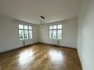 Pronájem bytu 3+1, Praha - Modřany, Nad vinicí, 105 m2