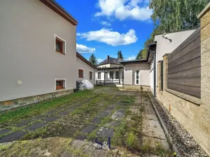 Prodej garáže, Nový Bor, Česká, 325 m2
