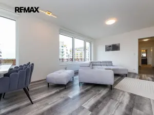 Prodej bytu 3+kk, Praha - Dolní Měcholupy, Kardausova, 84 m2
