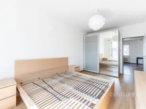 Pronájem bytu 2+kk, Praha - Hloubětín, Zelenečská, 55 m2