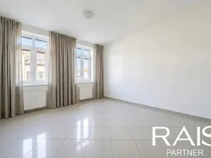 Prodej bytu 1+kk, Brno, Dukelská třída, 29 m2