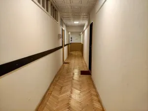 Pronájem kanceláře, Praha - Staré Město, Týnská, 81 m2