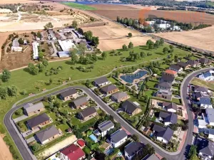 Prodej pozemku pro bydlení, Hrušovany u Brna, Pod Střediskem, 608 m2