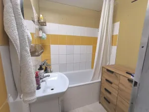 Pronájem bytu 2+1, Hradec Králové, Hrubínova, 63 m2