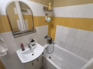 Pronájem bytu 2+1, Hradec Králové, Hrubínova, 63 m2