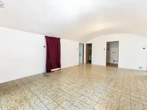 Prodej rodinného domu, Račiněves, 574 m2