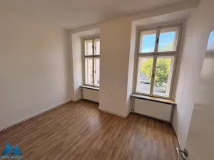 Pronájem bytu 3+1, Hostinné, 75 m2