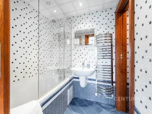 Prodej ubytování, Jáchymov, Fibichova, 578 m2