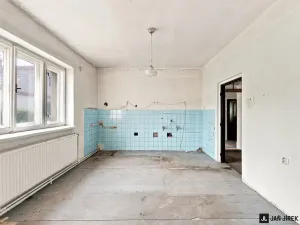 Prodej rodinného domu, Pardubice - Svítkov, Branecká, 100 m2