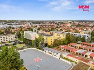 Prodej bytu 3+1, Rakovník - Rakovník II, Průběžná, 76 m2