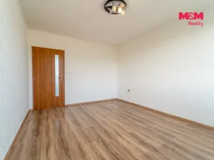 Pronájem bytu 3+1, Hrádek - Nová Huť, 1. máje, 67 m2