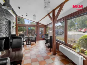Prodej restaurace, Dolní Břežany, Mezi Křižovatkami, 128 m2