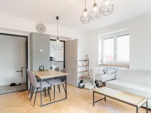 Prodej bytu 2+1, Litomyšl, Jiráskovo nám., 56 m2