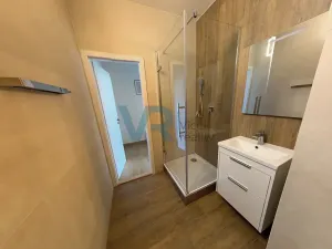 Pronájem bytu 1+kk, Trhové Sviny, Budovatelská, 30 m2