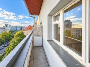Pronájem bytu 2+kk, Praha - Nusle, Sevřená, 50 m2