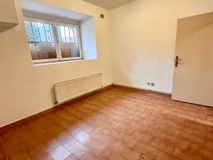 Prodej obchodního prostoru, Praha - Nusle, Na Jezerce, 74 m2