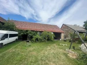 Prodej podílu rodinného domu, Pošná, 224 m2