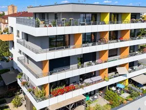 Pronájem bytu 2+kk, Olomouc, Slavonínská, 59 m2