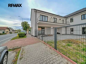 Pronájem bytu 1+kk, Velký Osek, Revoluční, 24 m2