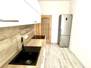 Pronájem bytu 2+1, Olomouc, Přerovská, 64 m2