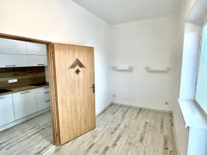 Pronájem bytu 2+1, Olomouc, Přerovská, 64 m2