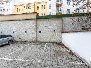 Prodej bytu 2+kk, Praha, Lucemburská, 51 m2